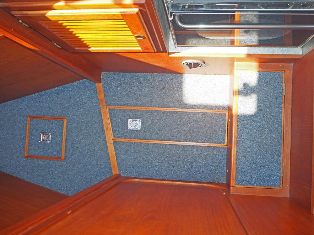 Fore ship, Accommodation